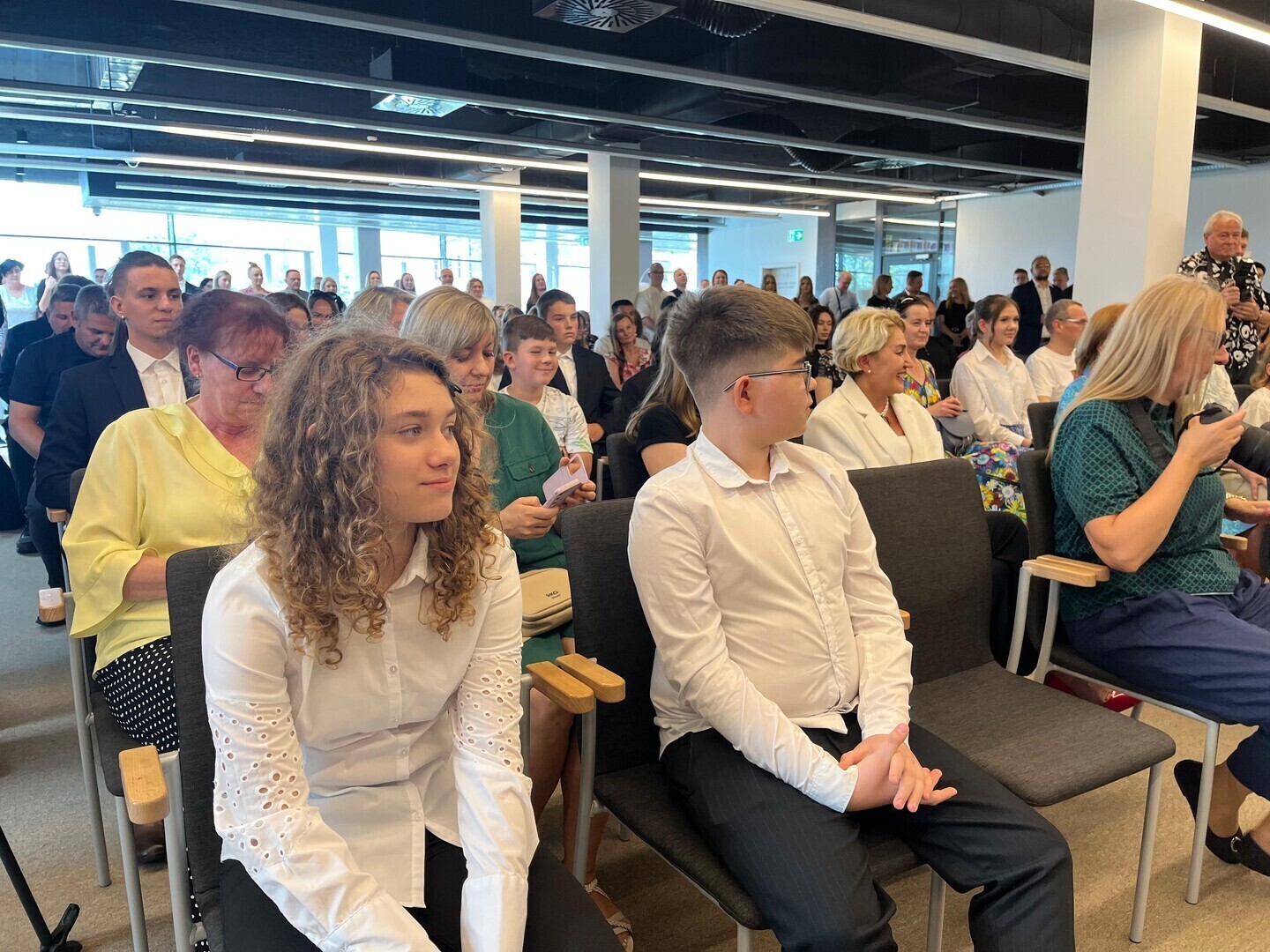 Najlepsi z najlepszych nagrodzeni w Piotrkowie Trybunalskim. 84 uczniów uhonorowanych za wybitne wyniki w nauce