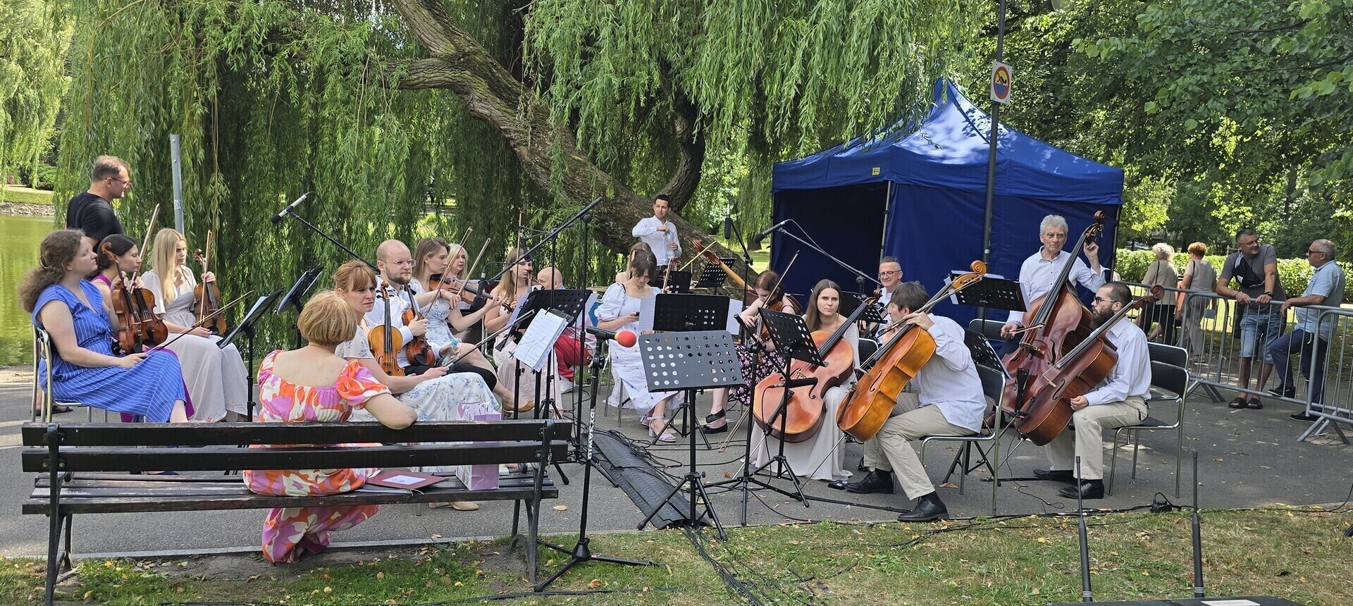 Wyjątkowy koncert Piotrkowskiej Orkiestry Kameralnej w Parku Poniatowskiego