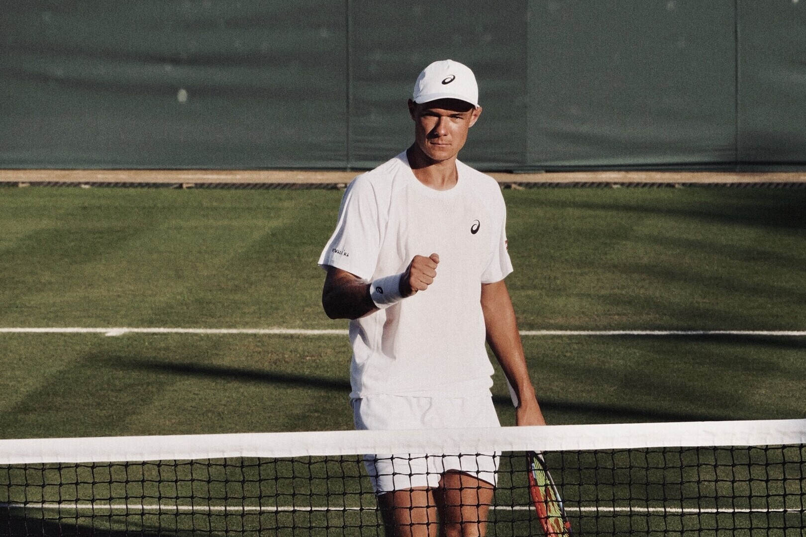 Historyczny sukces Kamila Majchrzaka Piotrkowianin w 18 finału Wimbledonu