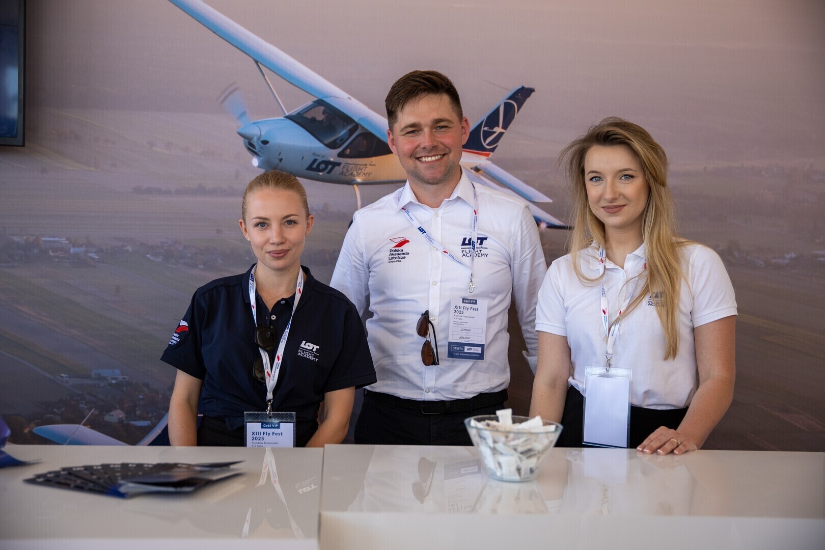 FlyFest 2025 w Piotrkowie Trybunalskim międzynarodowe pokazy lotnicze atrakcje dla dzieci loty widokowe 50-lecie Aeroklubu Ziemi Piotrkowskiej harmonogram zdjęcia filmy