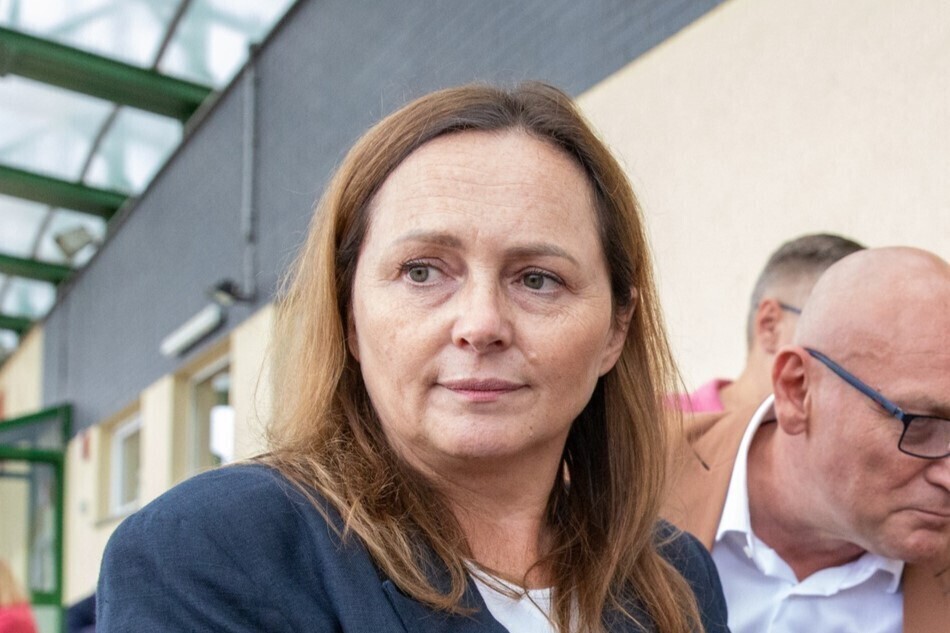 Marszałek Skrzydlewska w tematy lokalne wkradła się polityka szczebla krajowego