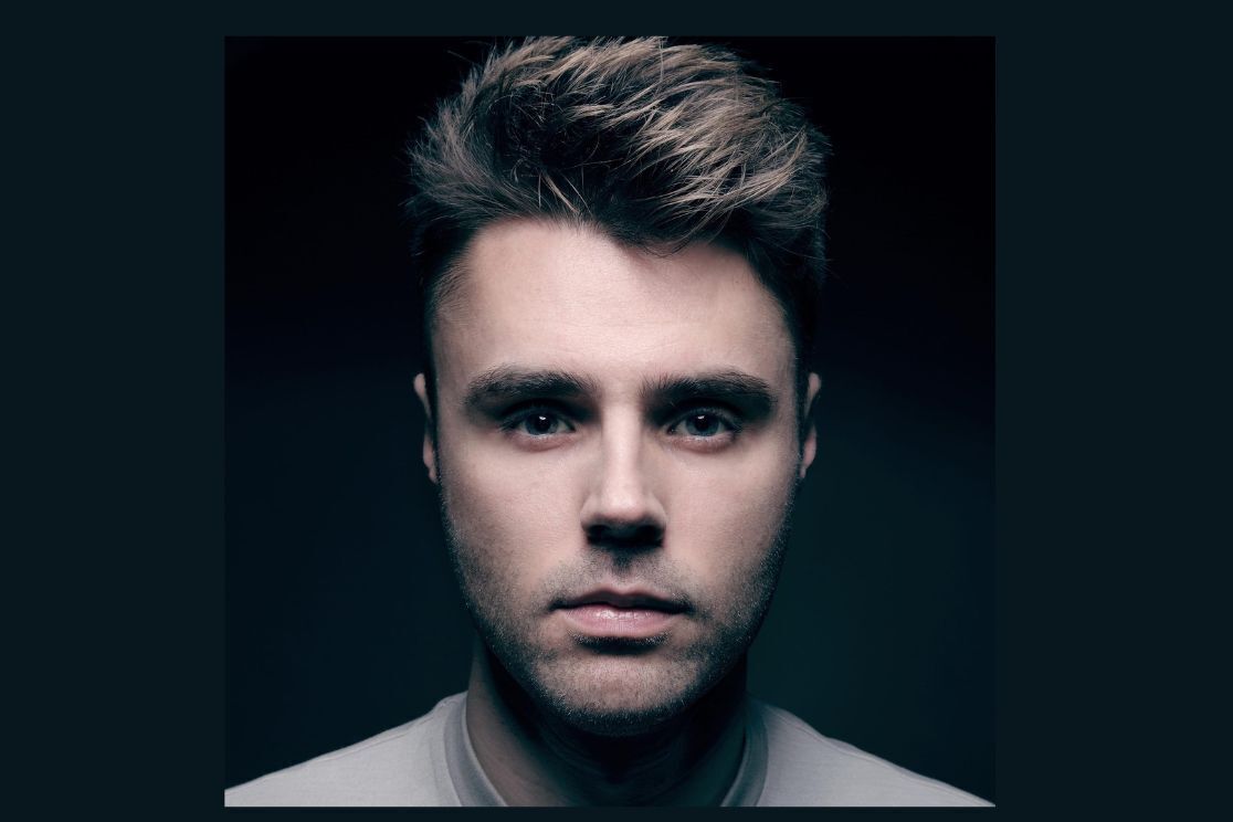 Piotrkowianin Marcin Januszkiewicz walczy o tytuł mistrza. Głosować można online