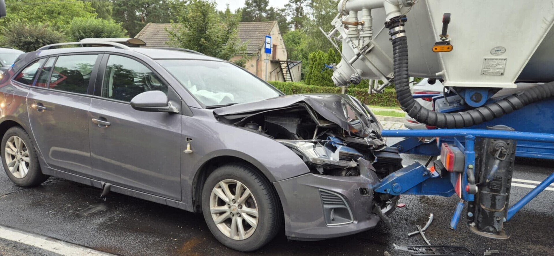 Wypadek na DK12 we Włodzimierzowie. Ogromne korki jedna osoba ranna
