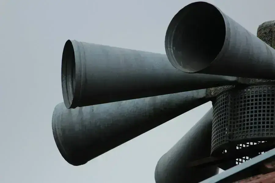 W piątek punktualnie o 1700 zawyją syreny w Piotrkowie