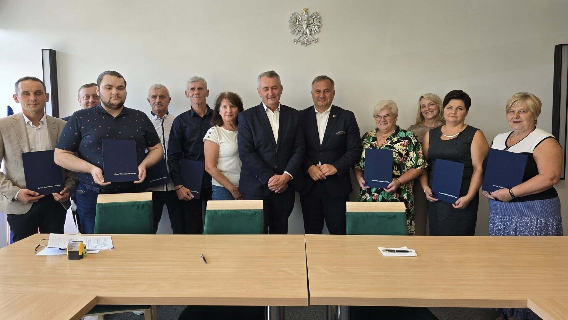 Prawie pół miliona złotych dla 28 sołectw w trzech gminach powiatu piotrkowskiego