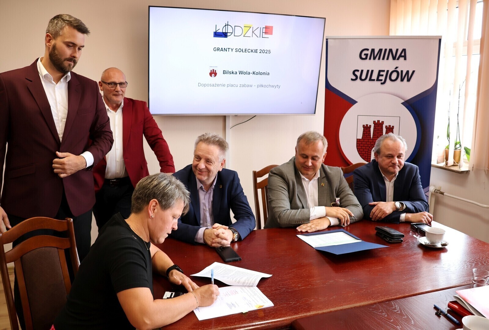 Granty sołeckie dla gminy Sulejów. Umowy podpisane