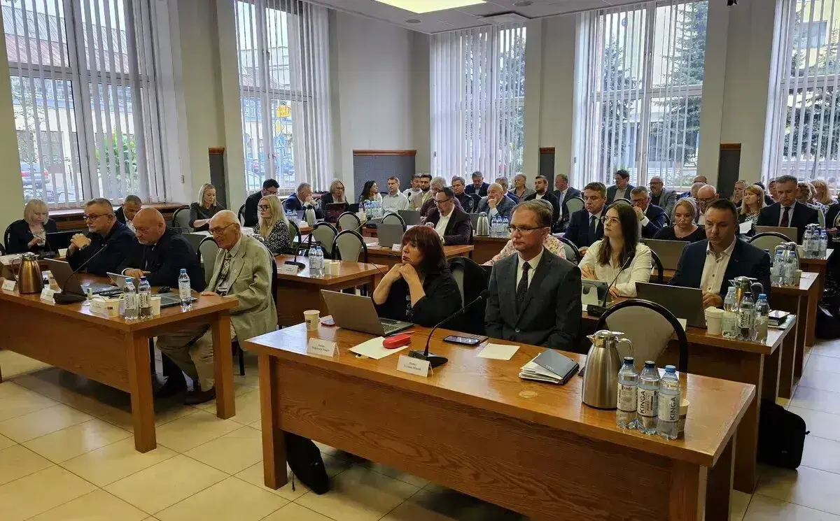 7 sierpnia radni zdecydują o organizacji referendum w Piotrkowie