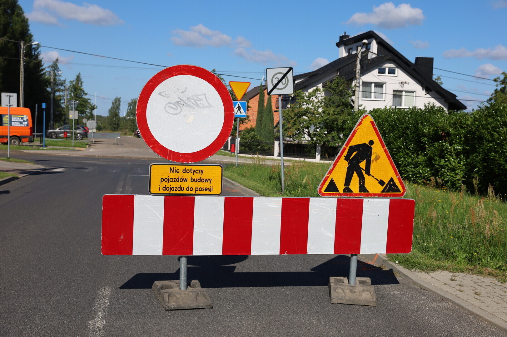 Dopiero się zaczął ale kiedy się skończy Remont Jeziornej w Piotrkowie