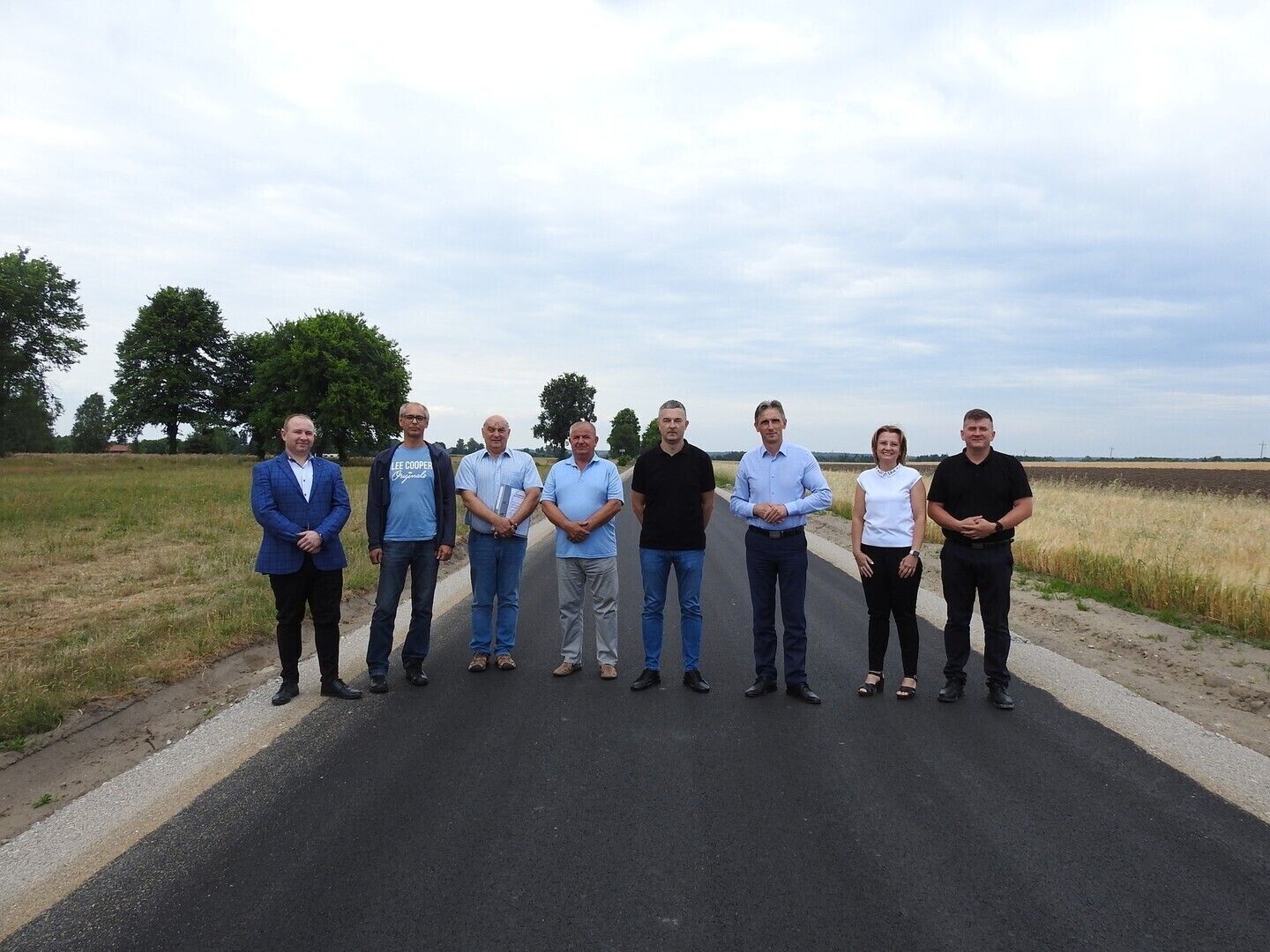 Zmodernizowana droga w Dębowej Górze oddana do użytku