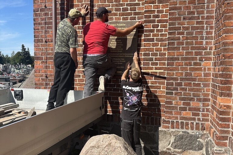 Wolbórz. Pamięci pomordowanych Polaków