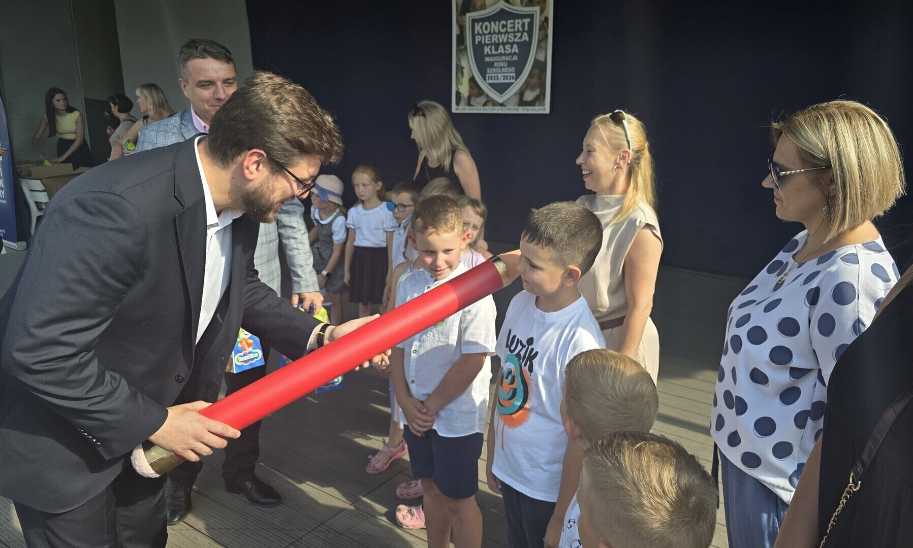 Ślubowanie pierwszaków w piotrkowskim amfiteatrze