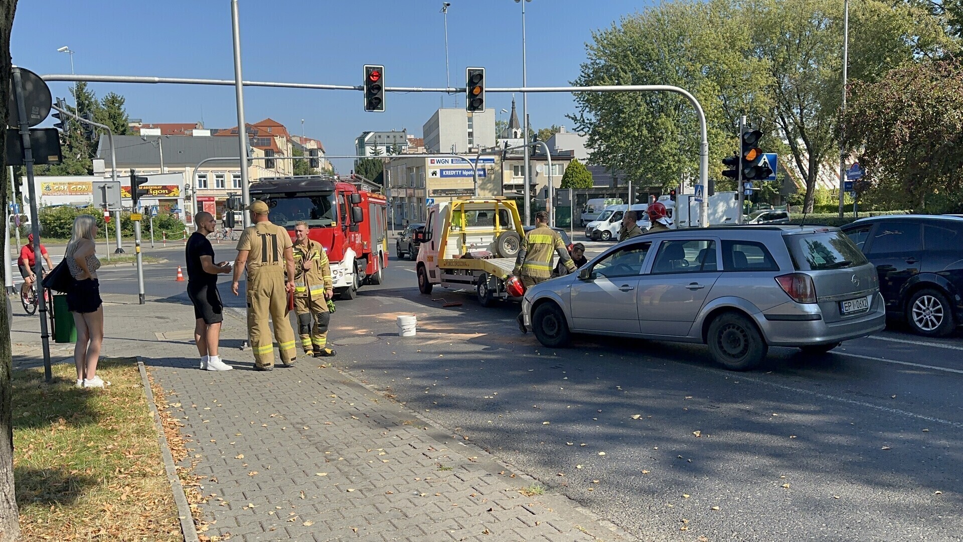 Wypadek z udziałem lawety w Piotrkowie. Jedna osoba trafiła do szpitala