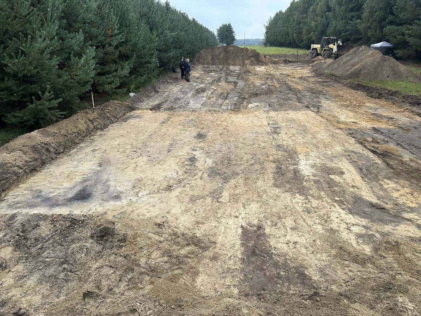 W powiecie bełchatowskim odnaleziono kolejne fragmenty bombowca PZL-37 Łoś