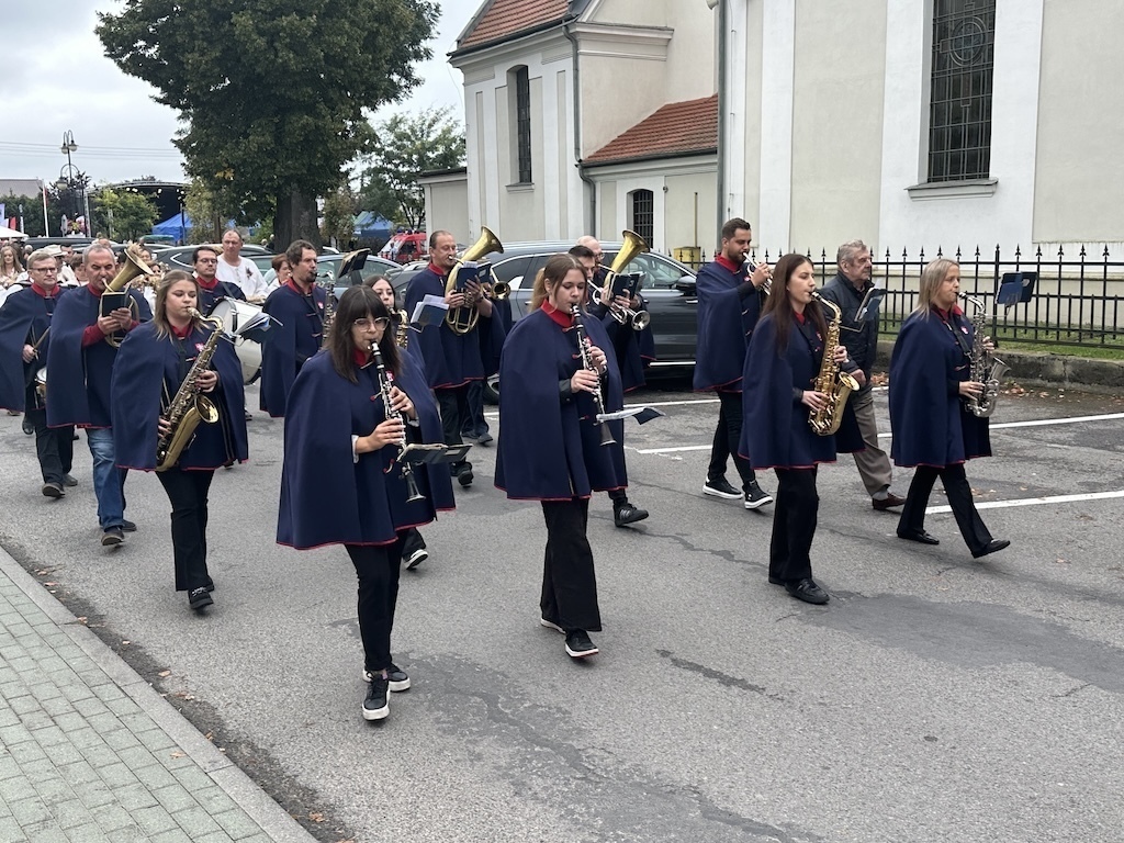 Święto plonów w Wolborzu 2025 relacja z dożynek gminnych i parafialnych