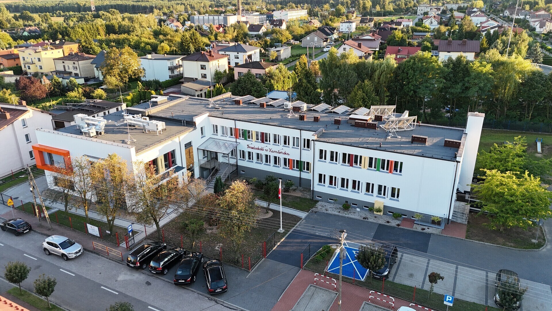 Kamieńsk zakończono rozbudowę i remont przedszkola inwestycja za ponad 6 mln zł