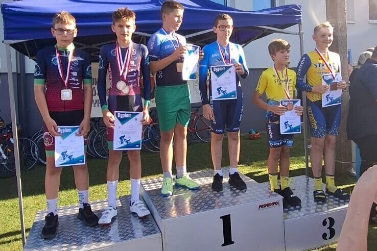 Sukcesy Młodzieżowego Klubu Kolarskiego Velo Speed w Bratoszewicach