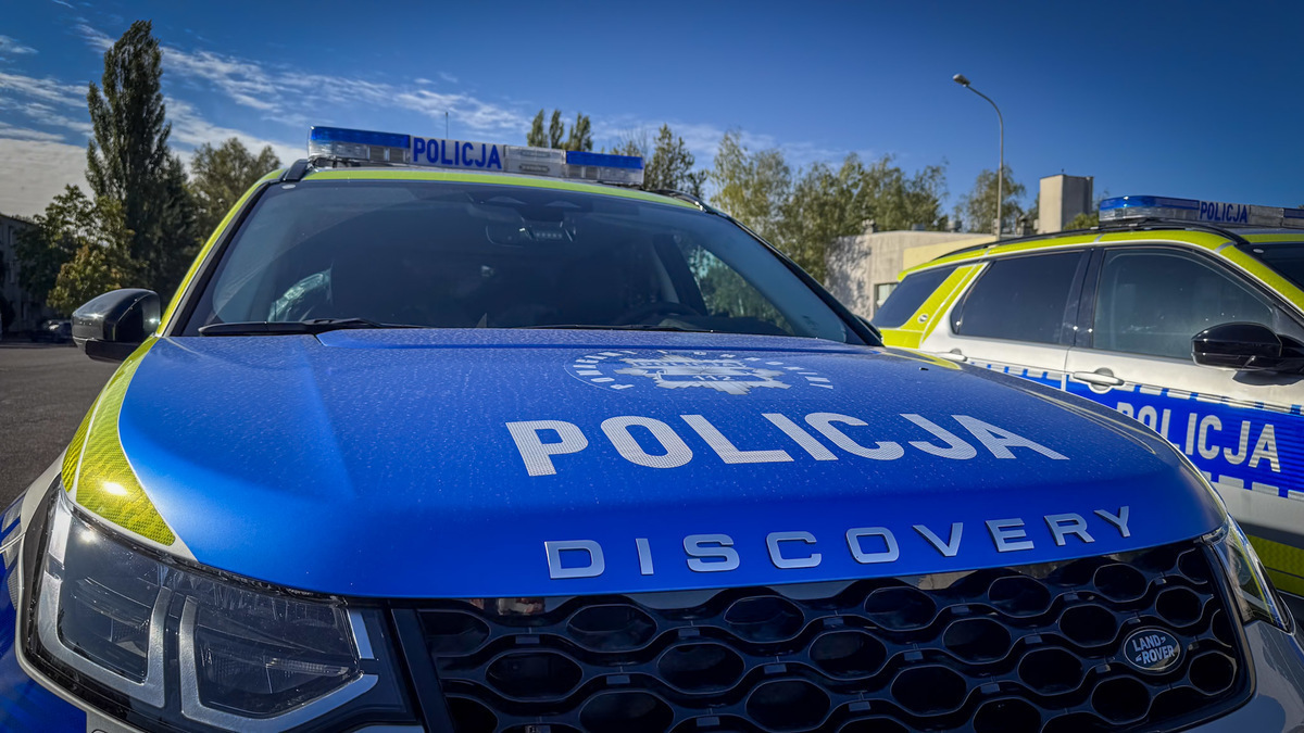 Nowy radiowóz dla policji w Piotrkowie