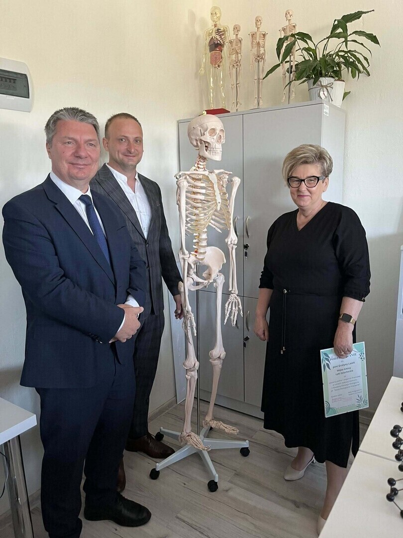 Łęki Szlacheckie Otwarto nową ekopracownię w szkole podstawowej