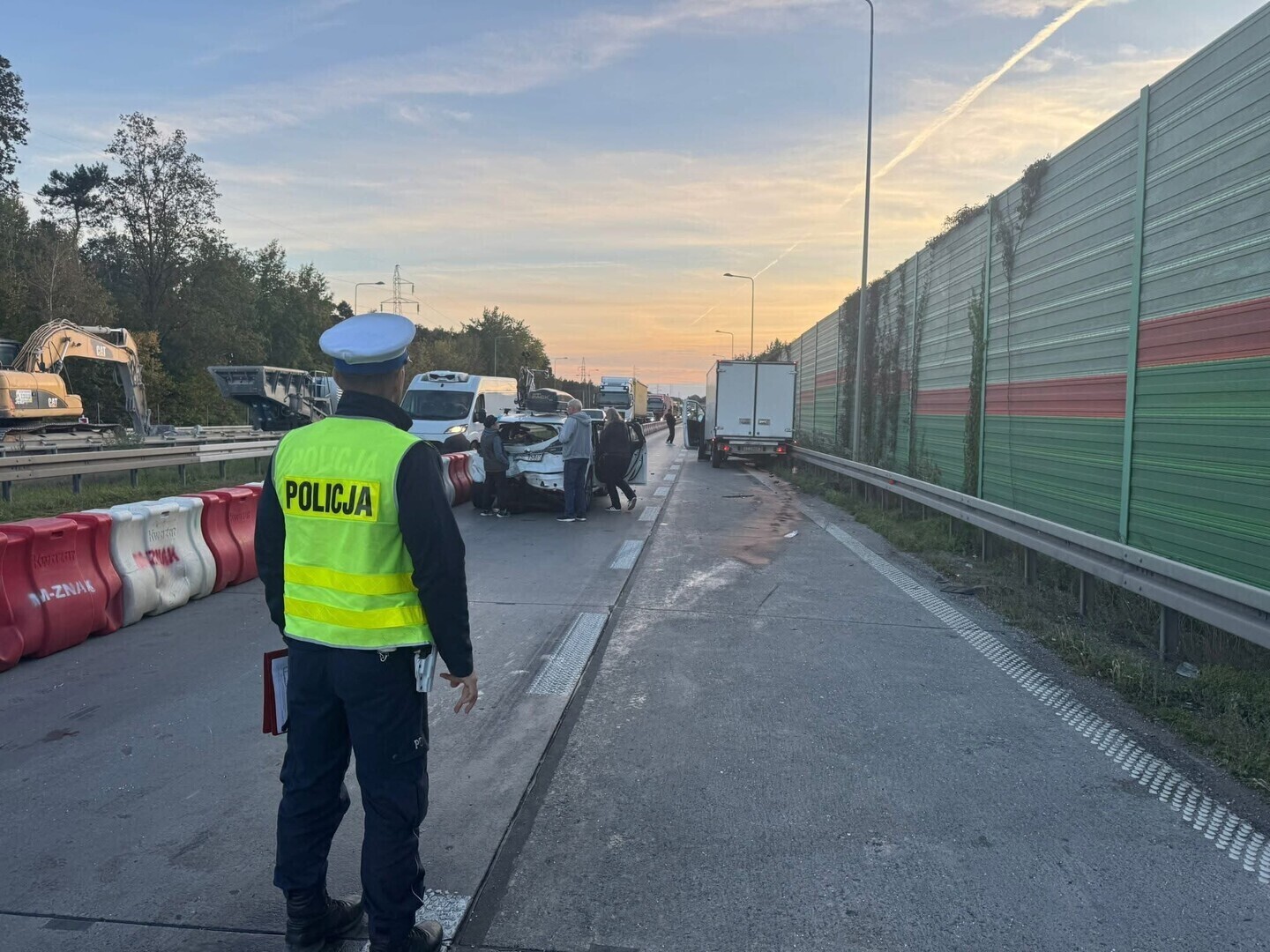 Groźny wypadek na S8 pod Piotrkowem. Droga była zablokowana