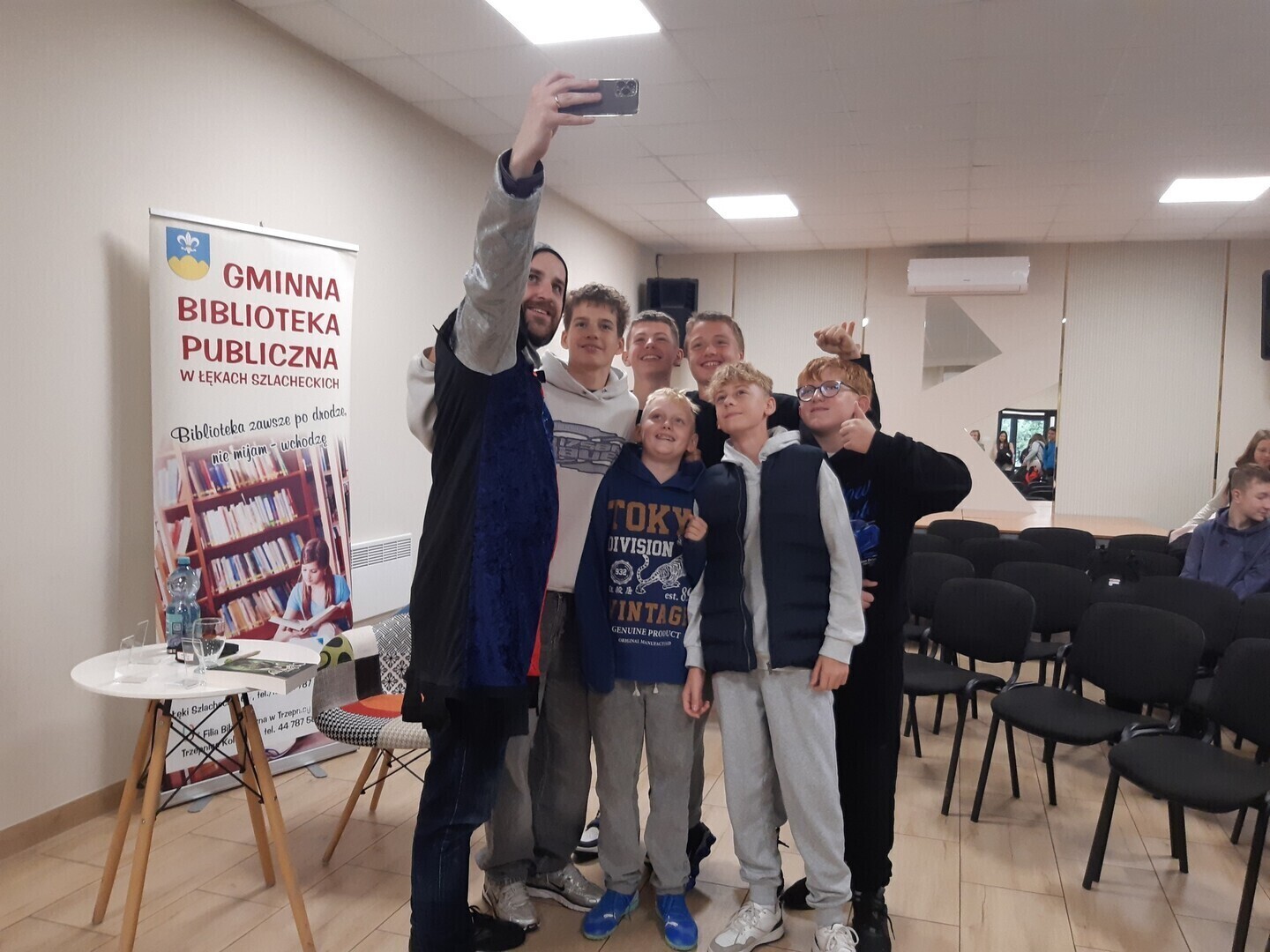 Spotkanie autorskie z Kamilem Sobikiem w Gminnej Bibliotece Publicznej