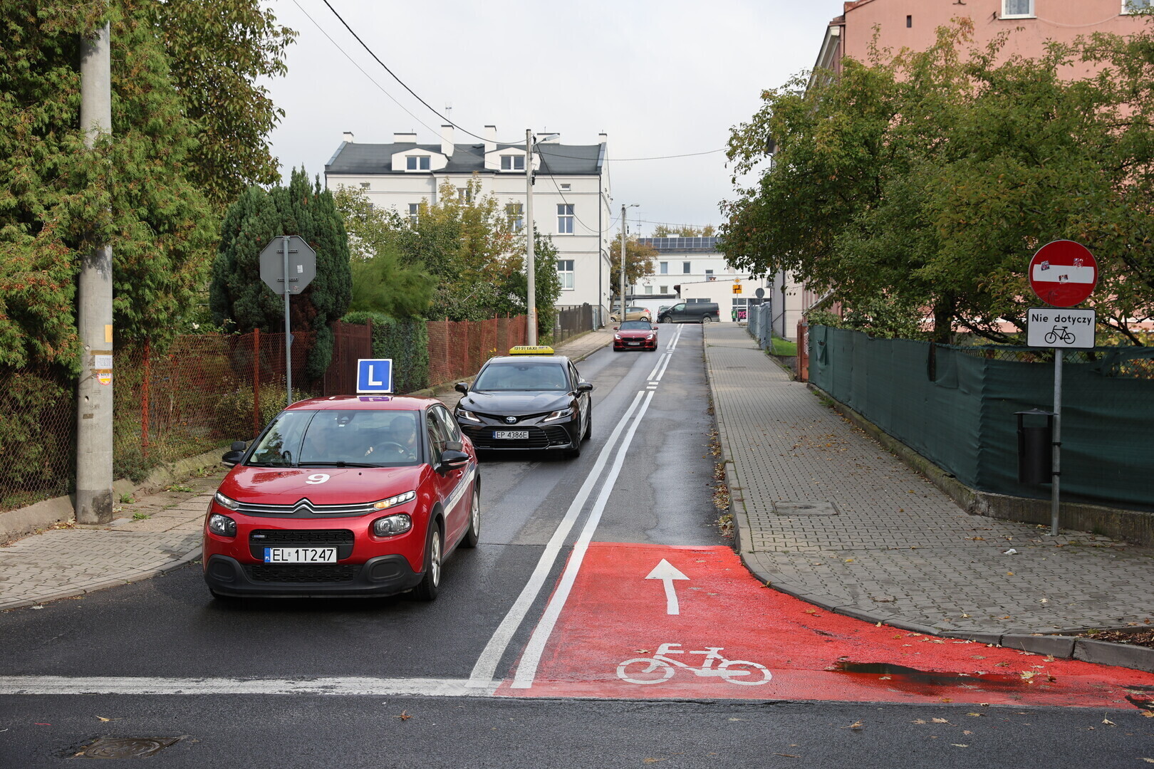 Nowy kontrapas rowerowy na Zjazdowej