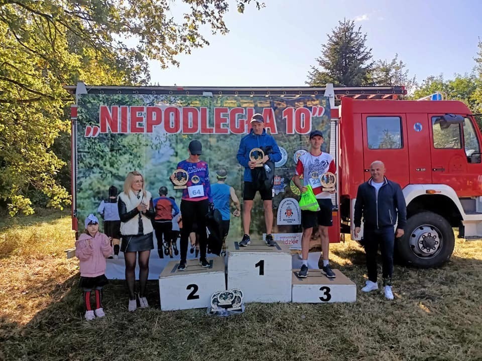Impreza dla aktywnych w Lubieniu Niepodległa 10