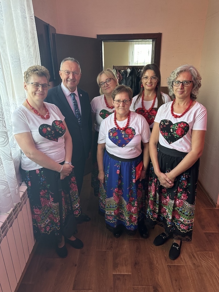 Kiszenie kapusty Świątniki wydarzenie Kół Gospodyń Wiejskich z Gminy Wolbórz