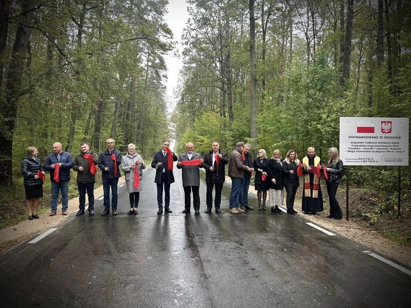 Kolejne inwestycje drogowe w powiecie piotrkowskim. Kto zyskał
