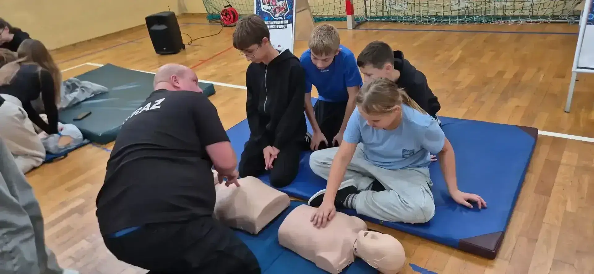 Wielka lekcja ratowania życia szkoła we Włodzimierzowie w ogólnopolskiej akcji WOŚP