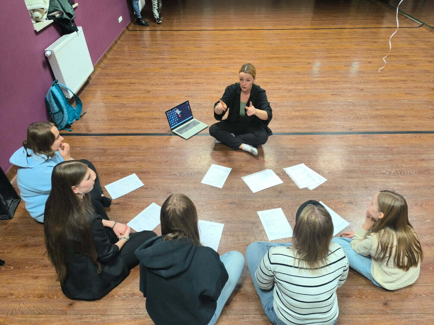 Próby do antywojennego spektaklu muzycznego Listy nienapisane