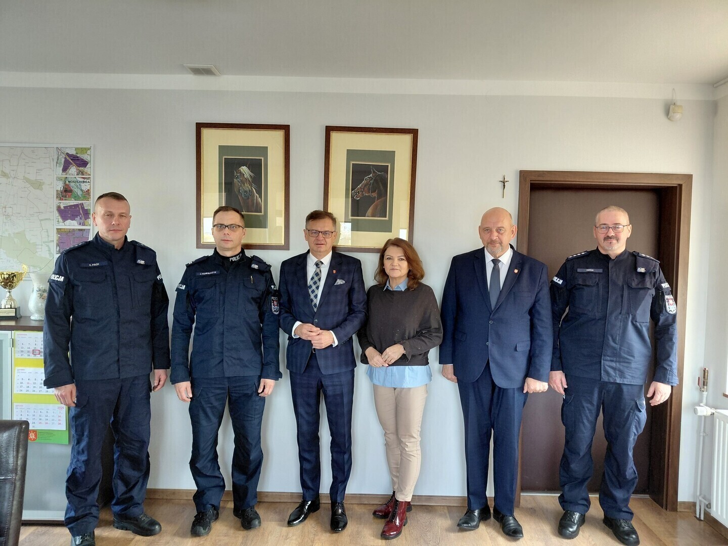 Modernizacja posterunku policji w Moszczenicy informacje i godziny pracy posterunku