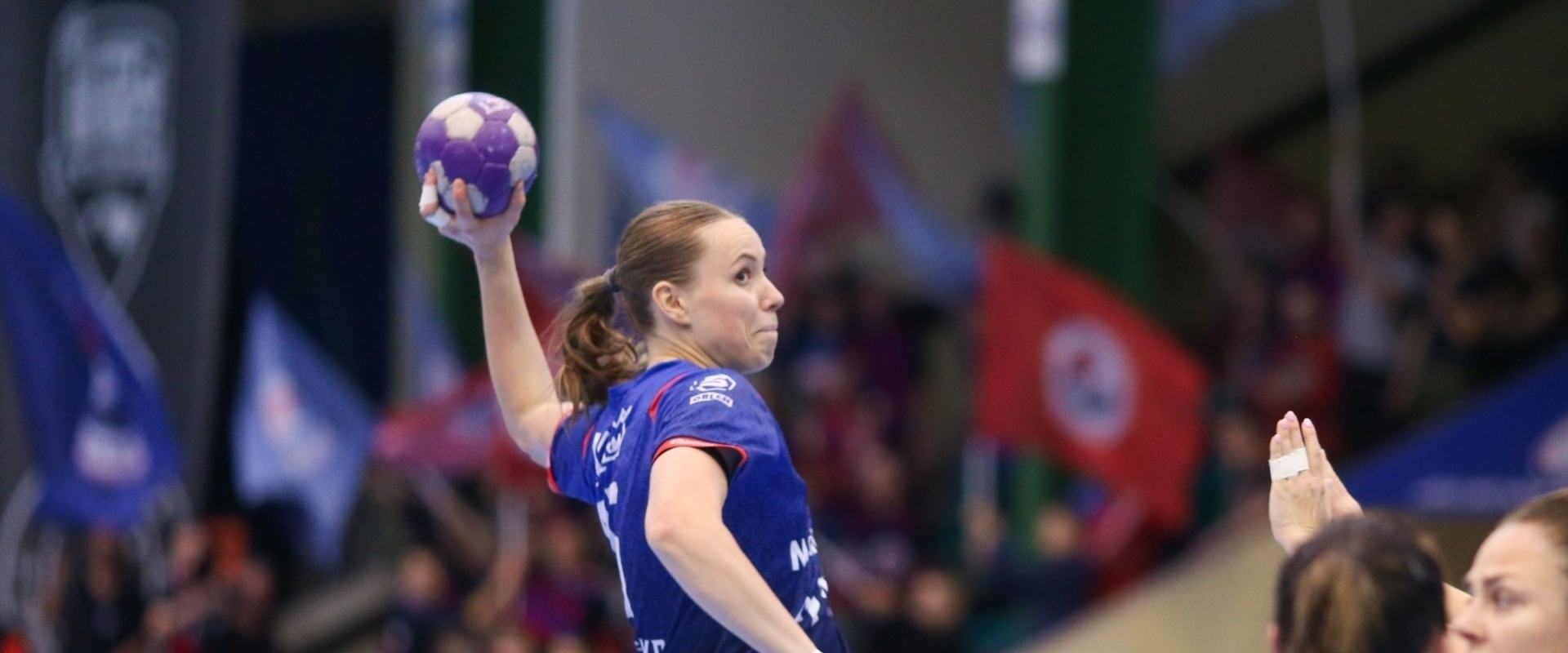 Kolejna wygrana piłkarek ręcznych Piotrcovii. Tym razem na deskach koszalinianki