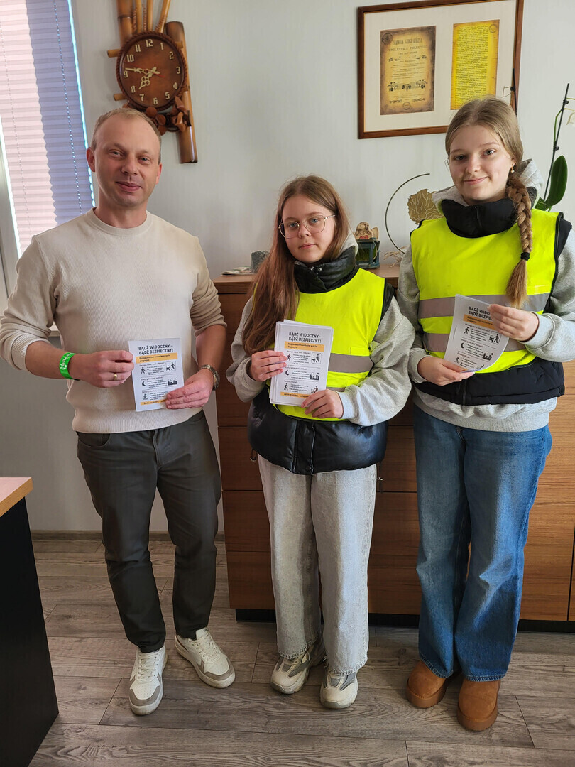 Szkoła Podstawowa w Stobnicy świeci przykładem