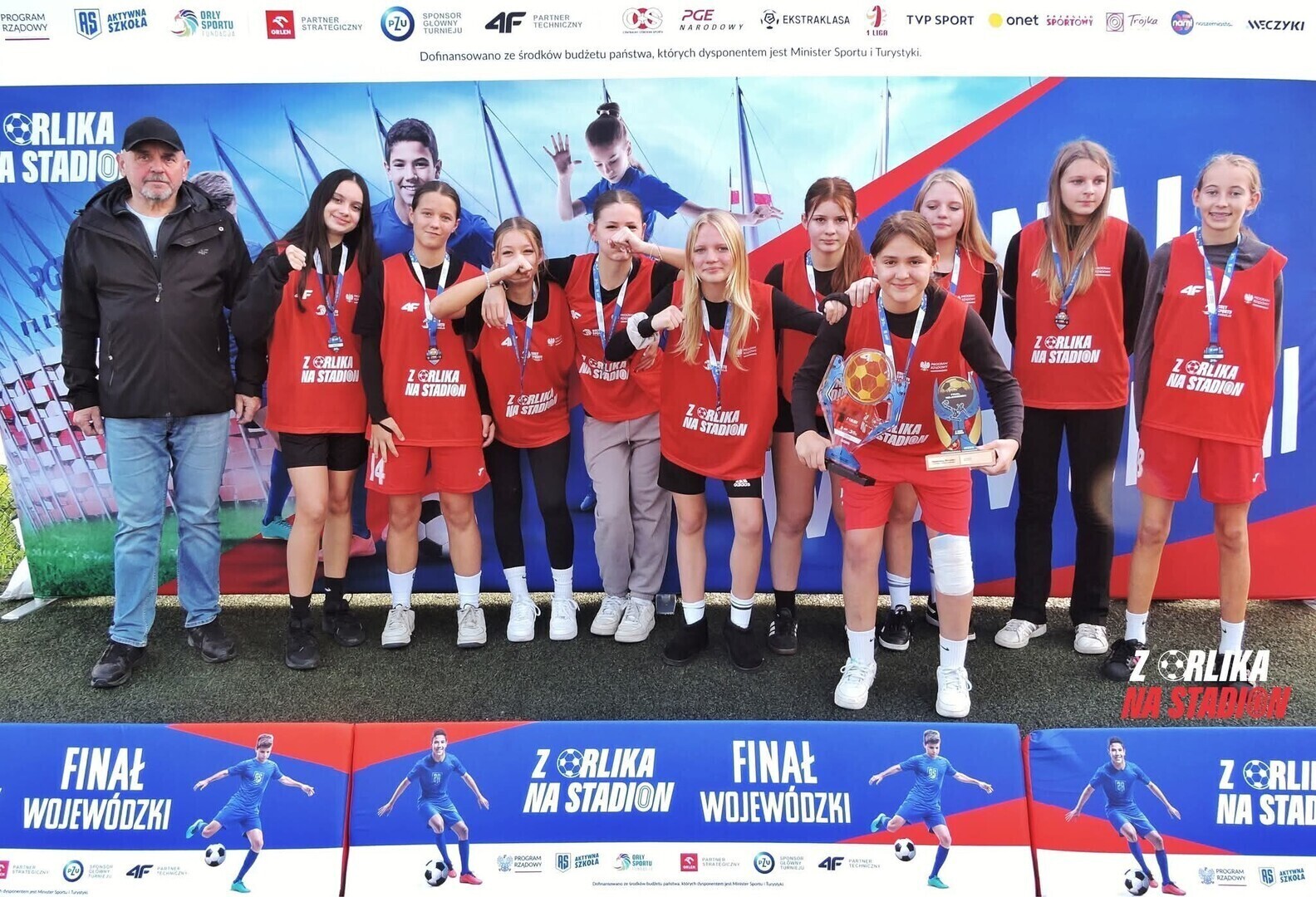 Z Orlika na Stadion. Sukces zawodniczek ze Szkoły Podstawowej nr 2 w Piotrkowie