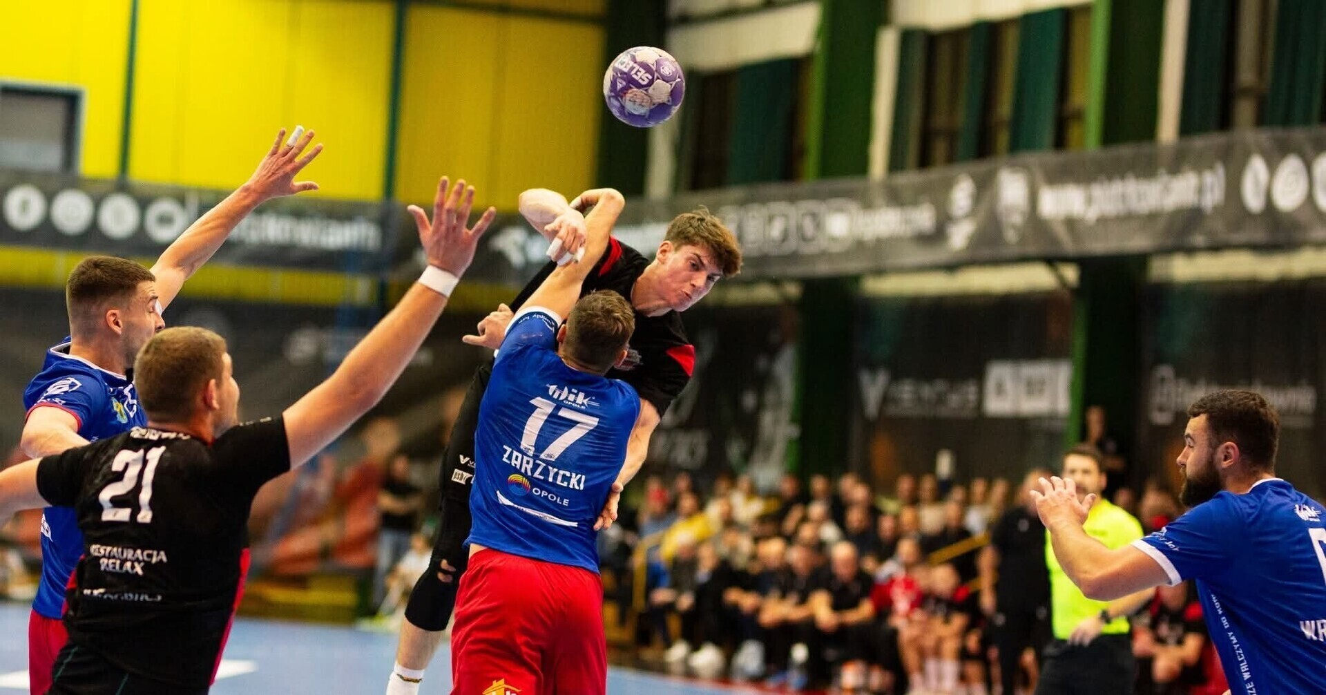 Bardzo ważna wygrana Piotrkowianina. Mecz za sześć punktów