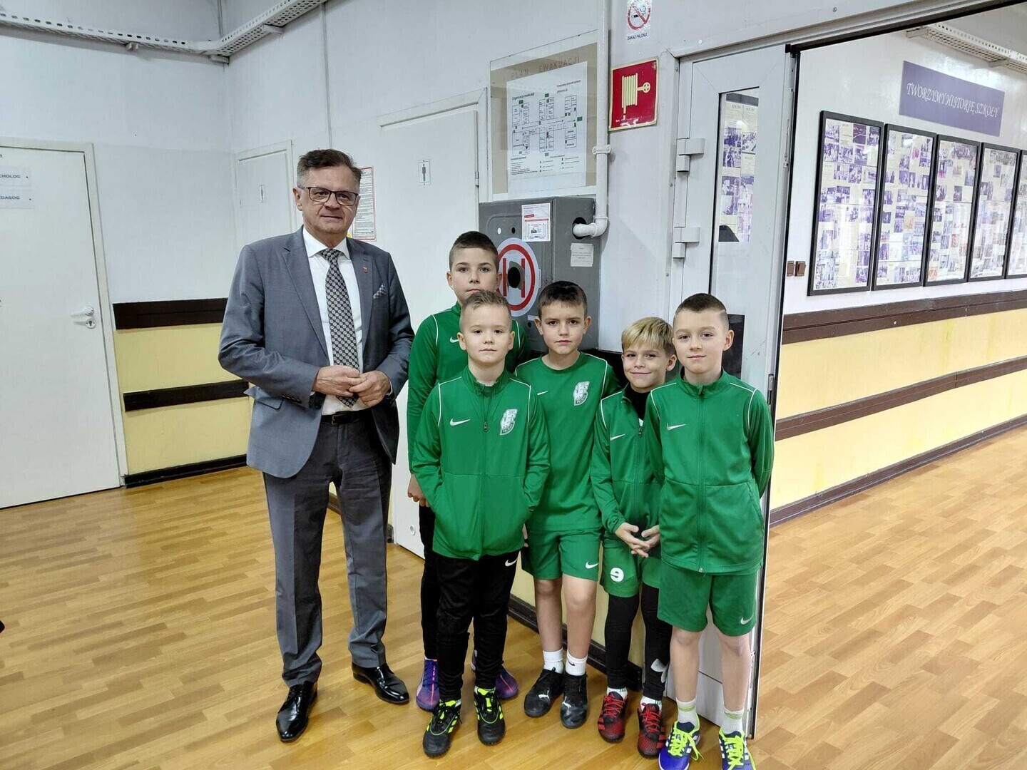 Modernizacja szatni LKS Pionier Baby dofinansowanie z programu Łódzkie dla Sportu