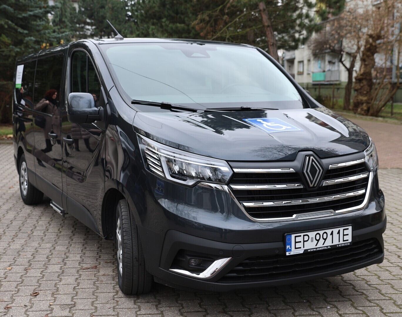 Miasto zakupiło samochód dla DPS Piotrków Renault Traffic już w użyciu