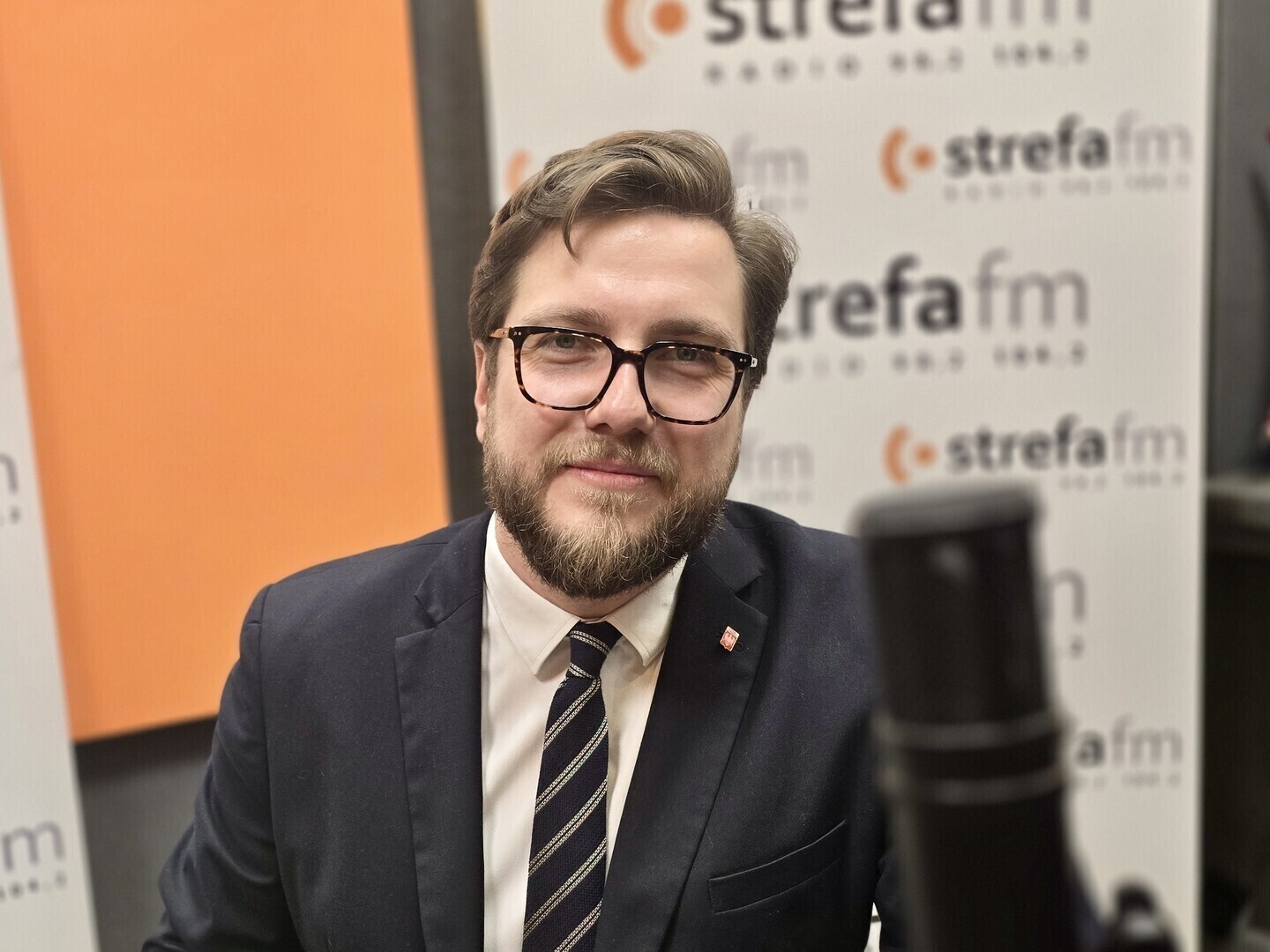 Co planuje prezydent Juliusz Wiernicki Podwyżki podatków modernizacja dróg i nowe projekty sportowe w Piotrkowie