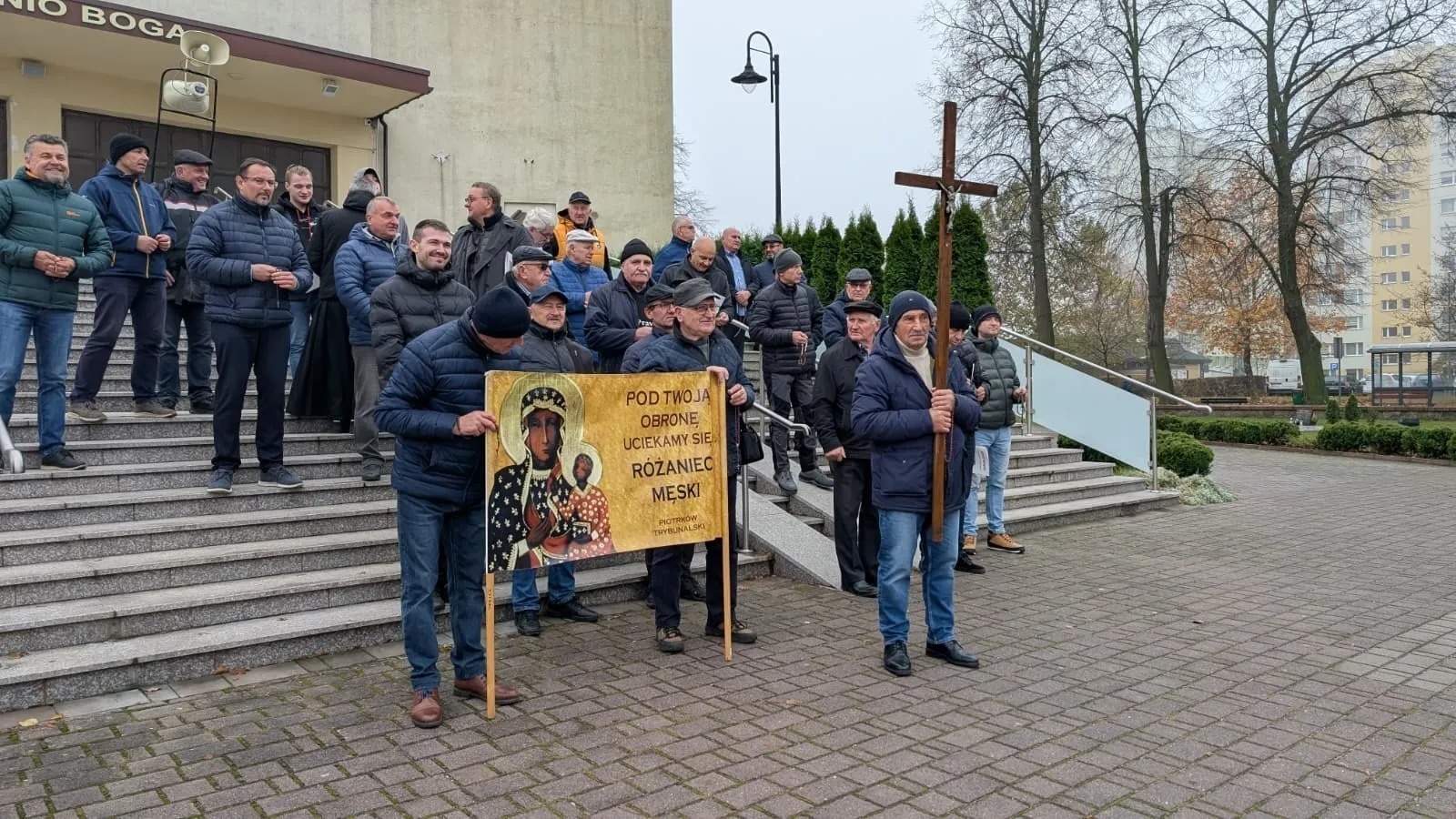 Po raz 81. przejdą ulicami Piotrkowa. Przed nami Męski Różaniec