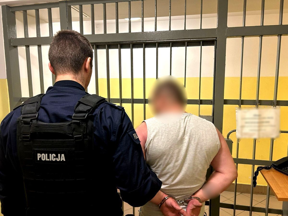 40-latek zatrzymany z mefedronem na S8