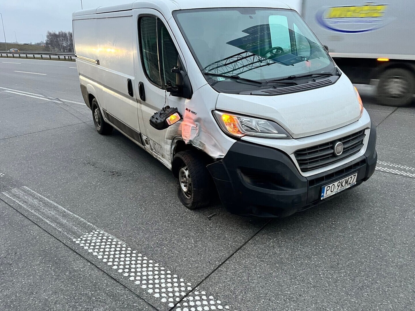 Kolizja na A1 pod Piotrkowem. Utrudnienia w kierunku Katowic