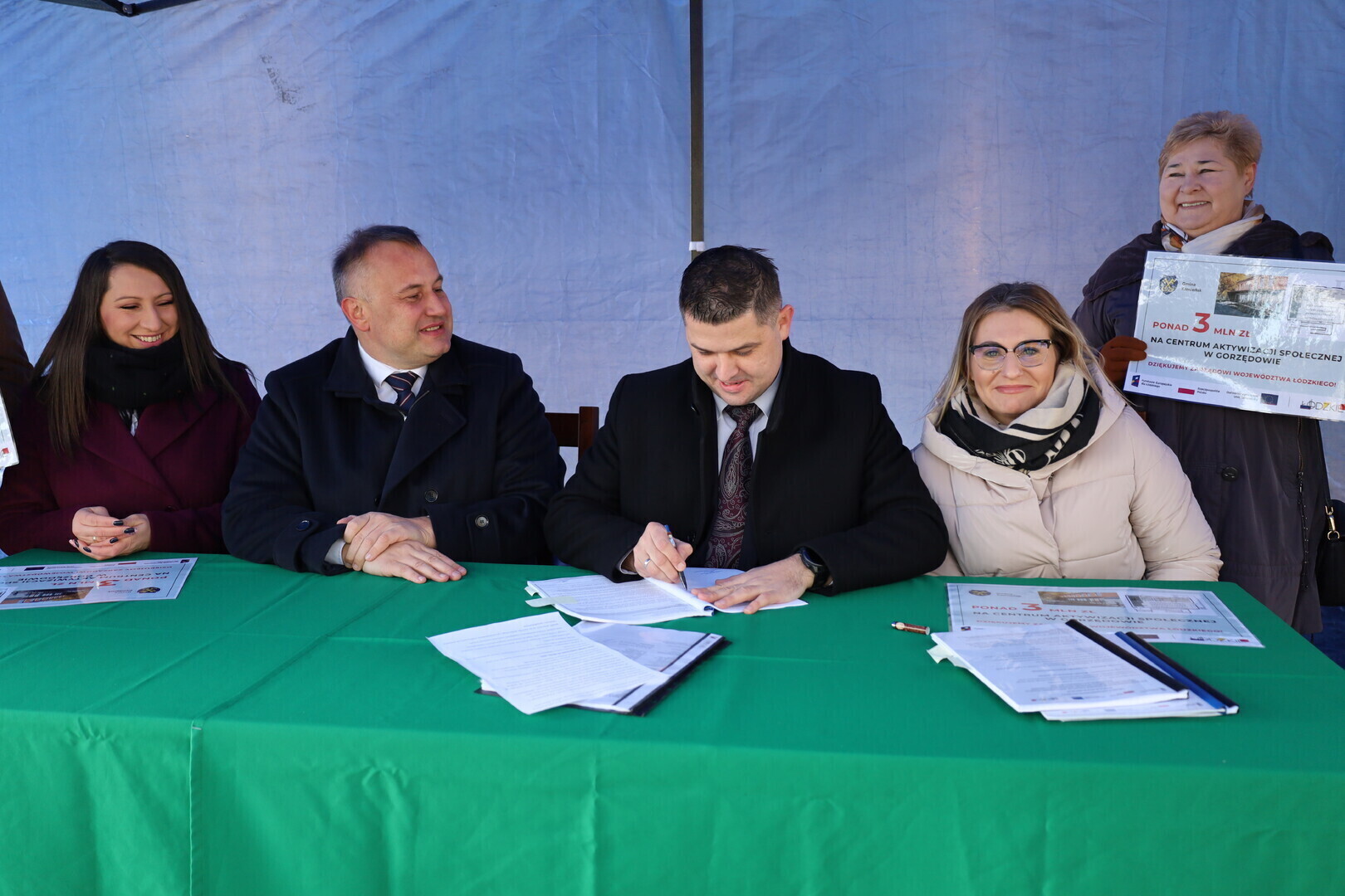 Centrum Aktywizacji Społecznej w Gorzędowie umowa podpisana ponad 3 mln zł dofinansowania