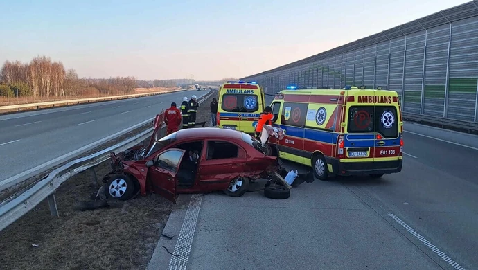 Wypadek na A1 między Kamieńskiem a Piotrkowem