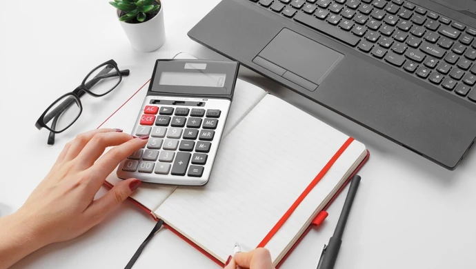 Kalkulatory ubezpieczeniowe – co je wyróżnia i dlaczego warto z nich korzystać?