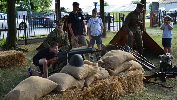 Majków Duży. Uczcili pamięć o poległych i świętowali Dzień Rodziny 