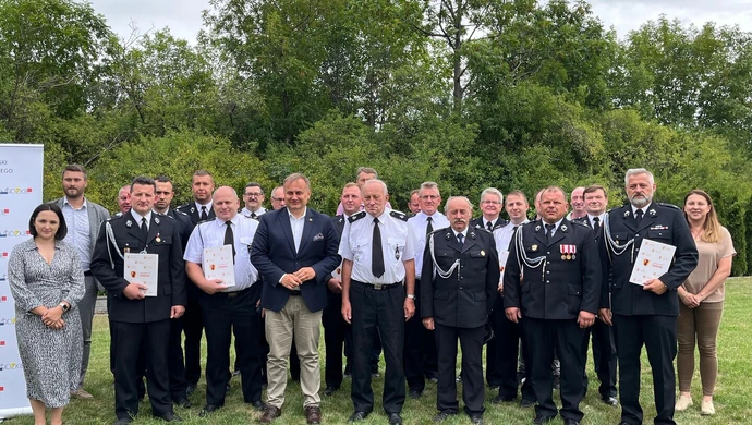 2 mln zł dofinansowania dla 100 jednostek OSP na ubrania i sprzęt ochronny