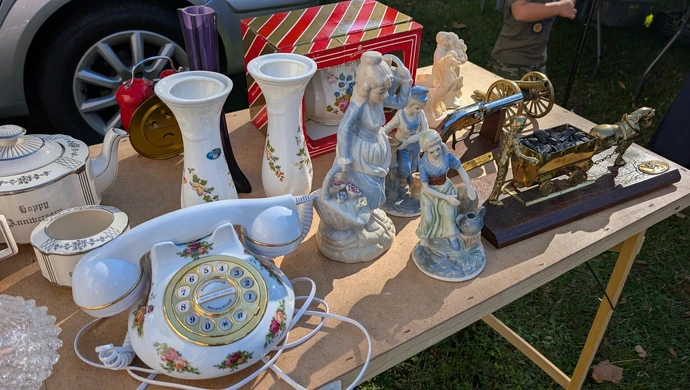 Co  można było kupić na ostatniej w sezonie piotrkowskiej giełdzie staroci?