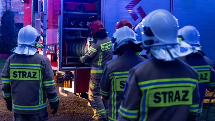 Strażacy z piotrkowskiego i bełchatowskiego kupią nowy sprzęt gaśniczy