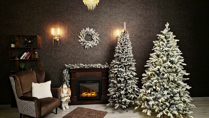 Przestronna hala czy przytulne mieszkanie? Choinka na każdy metraż