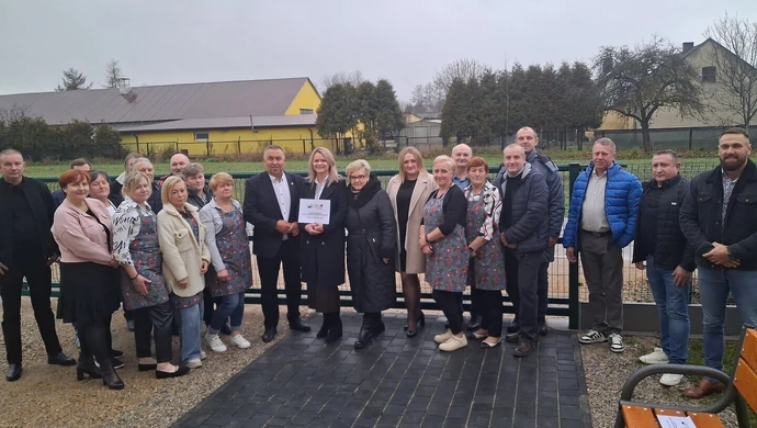 Ogrodzona podsumowała realizację grantu sołeckiego. Nowa infrastruktura poprawi komfort i bezpieczeństwo mieszkańców